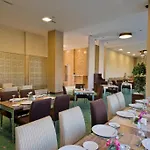 Hotel North Point