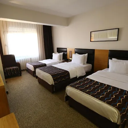 Hotell North Point 4*