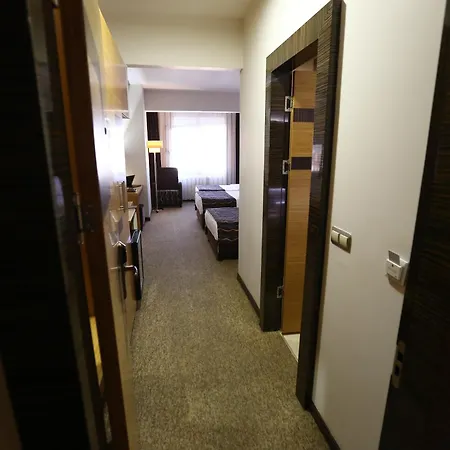 Hotell North Point 4*
