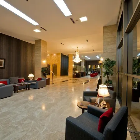North Point 4*